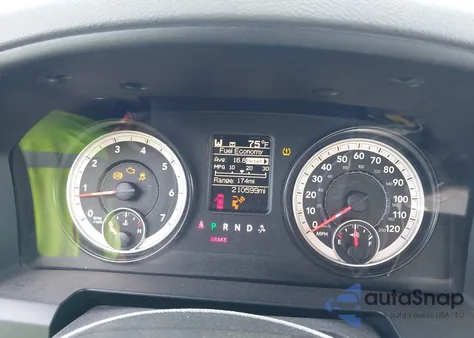 2015 Ram 1500 Express z USA, uszkodzony, nr VIN 1C6RR6KTXFS542458